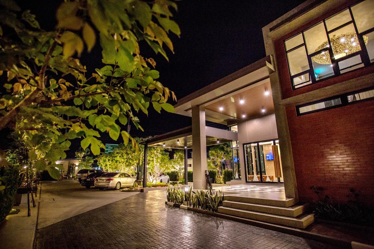 Bunprasop Garden Hotel Nakhon Si Thammarat Exterior foto